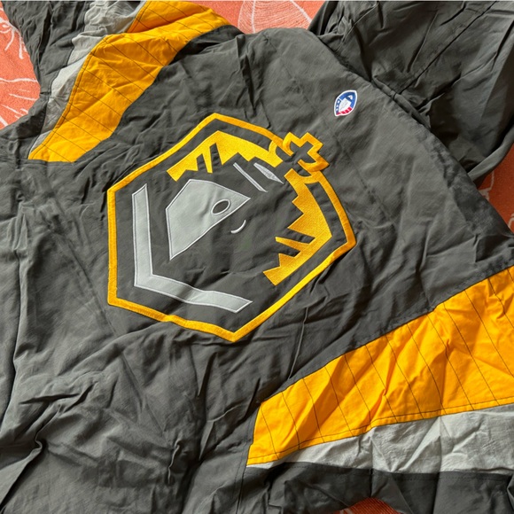 STARTER San Diego Fleet Winter Pullover Coat - Picture 12 of 12